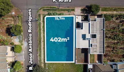 Terreno com 402.18 m² à Venda no Jardim Everest - Maringá
