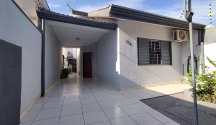 Casa com 136.25 m² e 3 Quartos à Venda no Jardim Império do Sol - Maringá