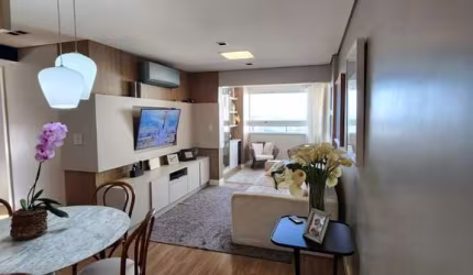 Apartamento Duplex com 115 m² e 3 Quartos à Venda na Vila Cleópatra - Maringá