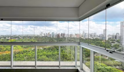 Apartamento à venda em Maringá, Zona 03, com 3 suítes, com 179.37 m²