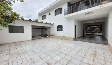 Sobreloja para alugar em Maringá, Jardim Alvorada, com 3 quartos, com 252 m²