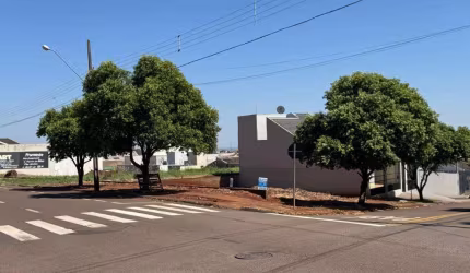 Terreno à venda em Maringá, Jardim Tóquio, com 266.11 m²