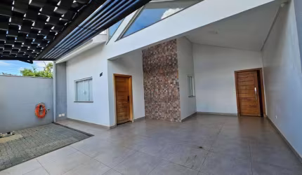 Casa à venda em Maringá, Jardim Santa Clara, com 2 quartos, com 105.04 m²