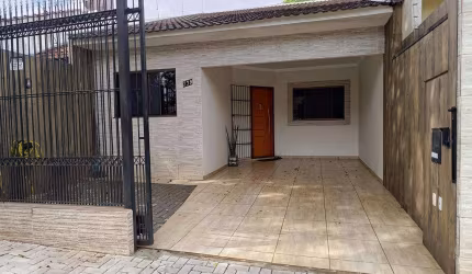 Casa com 113.47 m² e 3 Quartos à Venda no Jardim Catedral - Maringá