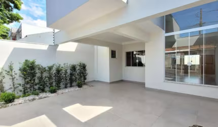 Casa para alugar em Maringá, Jardim Vitória, com 3 quartos, com 99 m²