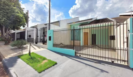 Casa para alugar em Maringá, Jardim Paris, com 3 quartos, com 99 m²