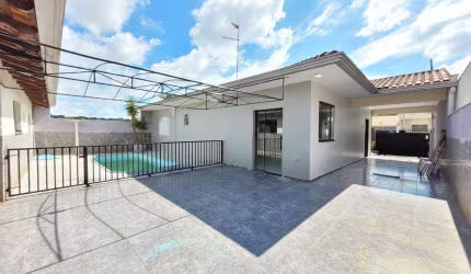 Casa para alugar em Maringá, Jardim Oásis, com 3 quartos, com 186.02 m²