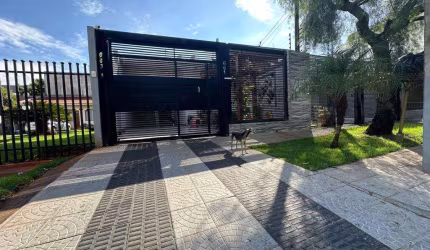 Casa com 105 m² e 3 Quartos à Venda no Jardim Novo Oásis - Maringá