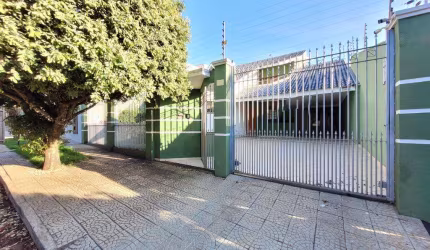 Casa para alugar em Maringá, Parque Residencial Patrícia, com 3 quartos, com 249.92 m²