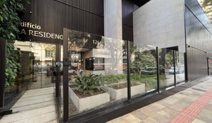 Apartamento com 194.26 m² e 4 suítes, à venda na Zona 01 em Maringá