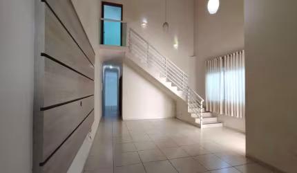 Sobrado à venda em Maringá, Jardim Alvorada, com 3 quartos, com 222.18 m²