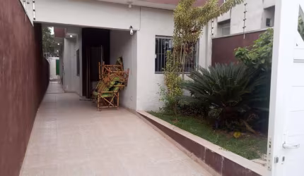 Casa para Venda em Peruíbe, São José, 2 dormitórios, 2 banheiros, 2 vagas