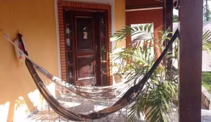 Casa para Venda em Itanhaém, Palmeiras, 3 dormitórios, 1 suíte, 2 banheiros, 4 vagas