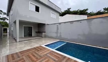 Casa para Venda em Itanhaém, Nova Itanhaém, 3 dormitórios, 1 suíte, 1 banheiro, 2 vagas