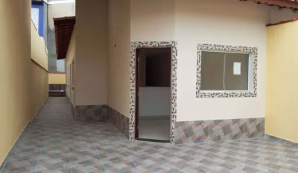 Casa para Venda em Itanhaém, Suarão, 2 dormitórios, 1 suíte, 1 banheiro, 2 vagas