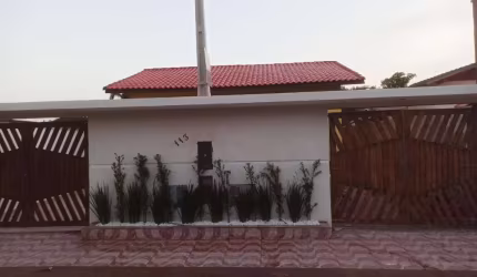 Casa para Venda em Itanhaém, São Fernando, 2 dormitórios, 1 suíte, 1 banheiro, 2 vagas