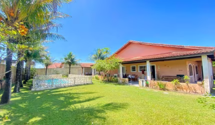 Casa para Venda em Itanhaém, Palmeiras, 6 dormitórios, 2 suítes, 2 banheiros, 10 vagas