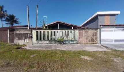 Casa para Venda em Itanhaém, Gaivota, 2 dormitórios, 2 banheiros, 4 vagas