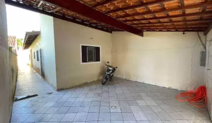 Casa para Venda em Itanhaém, Campos Elíseos, 2 dormitórios, 1 suíte, 1 banheiro, 2 vagas