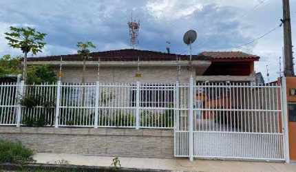 Casa para Venda em Mongaguá, Jardim Praia Grande, 3 dormitórios, 1 suíte, 1 banheiro, 4 vagas