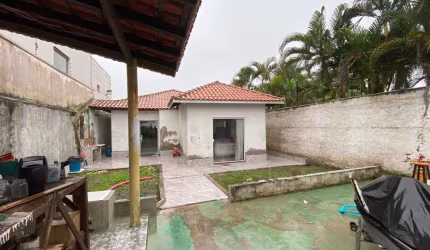 Casa para Venda em Itanhaém, Praia dos Sonhos, 6 dormitórios, 1 suíte, 3 banheiros, 4 vagas