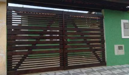 Casa para Venda em Itanhaém, Tupy, 2 dormitórios, 1 suíte, 1 banheiro, 2 vagas
