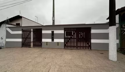 Casa para Venda em Itanhaém, Bopiranga, 2 dormitórios, 1 suíte, 1 banheiro, 2 vagas