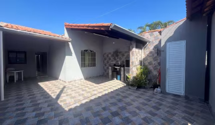 Casa para Venda em Itanhaém, Jardim Suarão, 2 dormitórios, 1 suíte, 1 banheiro, 2 vagas