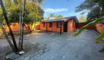 Casa para Venda em Itanhaém, Bopiranga, 3 dormitórios, 1 banheiro, 10 vagas
