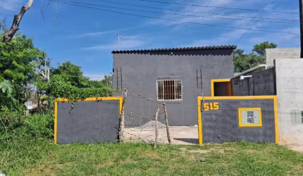 Casa para Venda em Itanhaém, Luizamar Mirim, 1 dormitório, 1 banheiro, 2 vagas