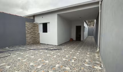 Casa para Venda em Itanhaém, Regina, 2 dormitórios, 2 banheiros, 2 vagas