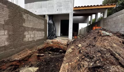 Casa para Venda em Peruíbe, Jardim São Luis, 2 dormitórios, 1 suíte, 1 banheiro, 2 vagas