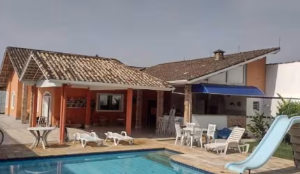 Casa para Venda em Itanhaém, Nova Itanhaém, 4 dormitórios, 3 suítes, 2 banheiros, 7 vagas