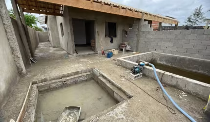 Casa para Venda em Itanhaém, Regina, 2 dormitórios, 1 suíte, 1 banheiro, 2 vagas