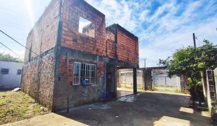 Casa para Venda em Itanhaém, Jamaica, 4 dormitórios, 1 suíte, 3 banheiros, 4 vagas