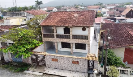 Casa para Venda em Itanhaém, Jardim Suarão, 3 dormitórios, 1 suíte, 1 banheiro