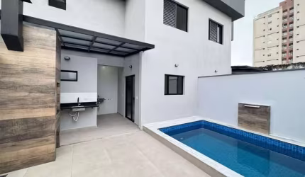 Casa para Venda em Itanhaém, Praia dos Sonhos, 2 dormitórios, 2 suítes, 2 banheiros, 2 vagas
