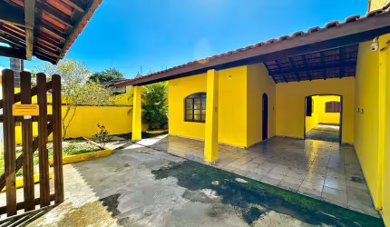 Casa para Venda em Itanhaém, Jamaica, 2 dormitórios, 1 suíte, 1 banheiro, 4 vagas