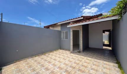 Casa para Venda em Itanhaém, Nova Itanhaém, 2 dormitórios, 1 suíte, 1 banheiro, 2 vagas