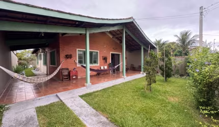 Casa para Venda em Itanhaém, Suarão, 3 dormitórios, 1 suíte, 1 banheiro, 4 vagas