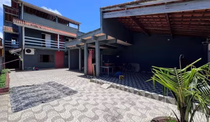 Casa para Venda em Itanhaém, Baixio, 3 dormitórios, 1 suíte, 1 banheiro, 5 vagas