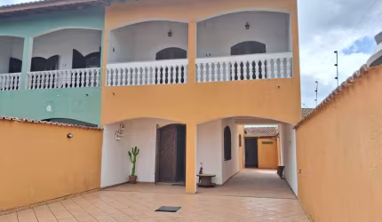 Casa para Venda em Itanhaém, Parque Augustus, 3 dormitórios, 2 banheiros, 5 vagas