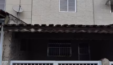 Casa para Venda em Praia Grande, Nova Mirim, 2 dormitórios, 2 banheiros, 2 vagas
