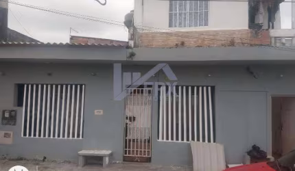 Sobrado para Venda em Itanhaém, Balneário Tropical, 4 dormitórios, 3 banheiros