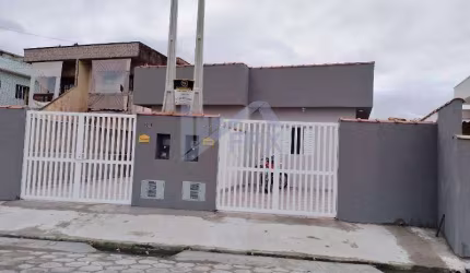Casa para Venda em Itanhaém, Jardim Umuarama, 2 dormitórios, 1 suíte, 1 banheiro, 2 vagas