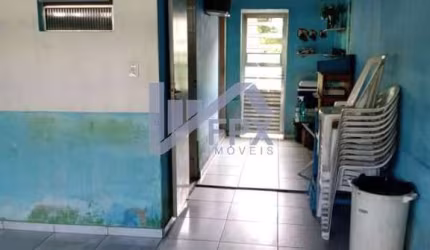 Casa para Venda em Itanhaém, Jardim Umuarama, 2 dormitórios, 1 banheiro, 2 vagas