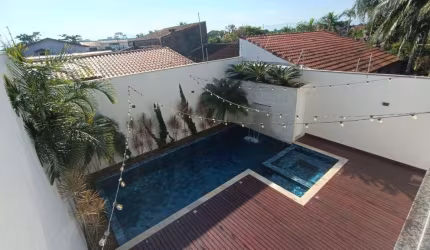 Casa Alto Padrão para Venda em Itanhaém, Cibratel 1, 5 dormitórios, 5 suítes, 2 banheiros, 5 vagas
