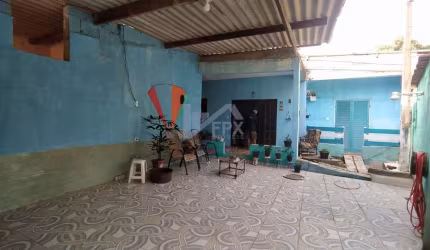 Casa para Venda em Itanhaém, Estância Santa Cruz, 2 dormitórios, 1 banheiro, 2 vagas