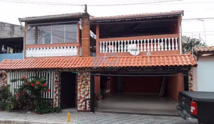 Casa para Venda em Itanhaém, Belas Artes, 3 dormitórios, 3 suítes, 1 banheiro, 4 vagas