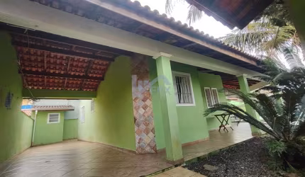 Casa para Venda em Itanhaém, Jardim Grandesp, 3 dormitórios, 1 suíte, 2 banheiros, 4 vagas